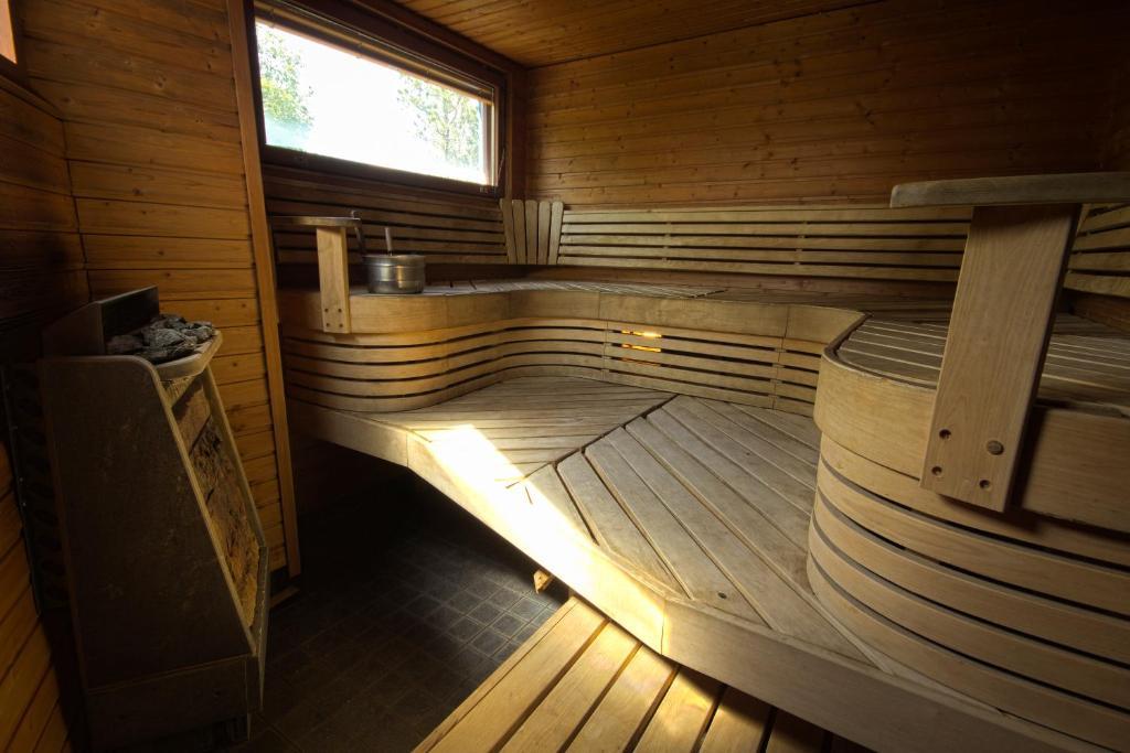 Hotelli Pesti Паркано Экстерьер фото